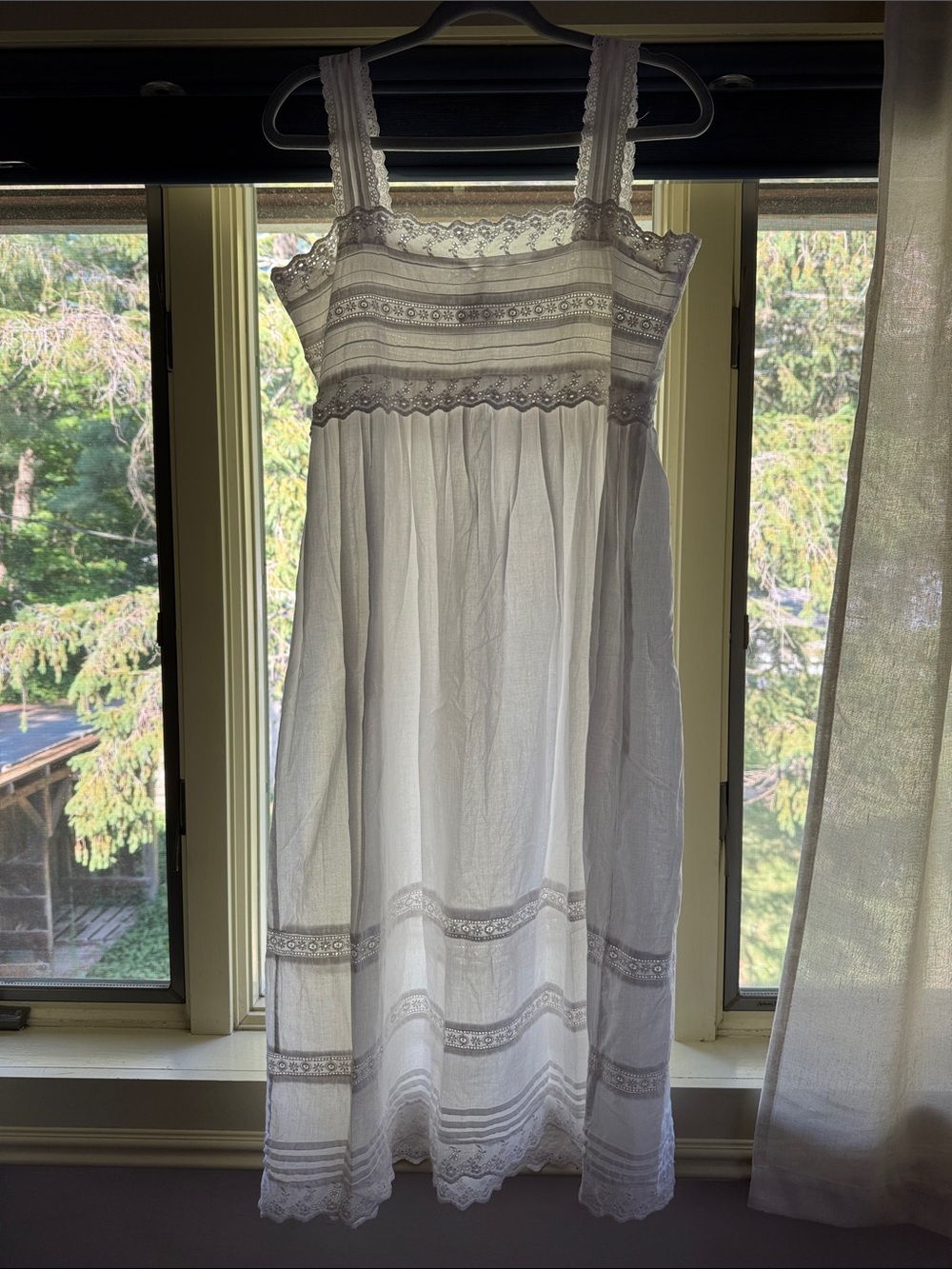 Doen-like Cotton Dreams 80s / 90s White Lace-Trim Cotton Maxi Sundress - size M